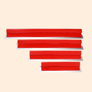 Leveling putty scraper